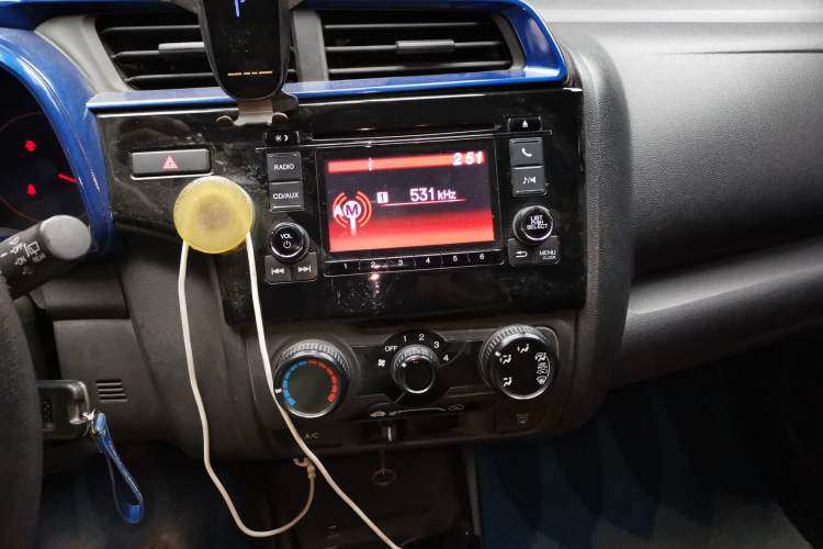 Used Honda Fit 2018 1.5L Manual Comfort Version Audio And AC Panel