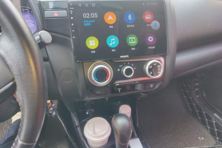 Used Honda Fit 2018 1.5L CVT Trendy Run+ Edition Audio And AC Panel