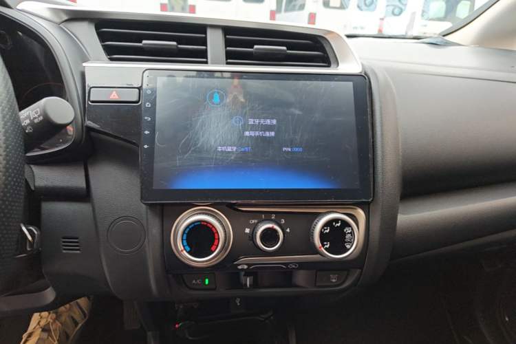 Used Honda Fit 2018 1.5L CVT Trendy Sports Edition Audio And AC Panel