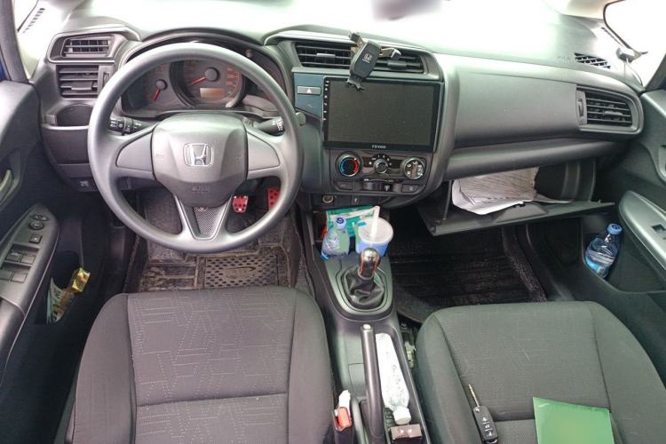 Used Honda Fit 2018 1.5L Manual Comfort Version Center Console