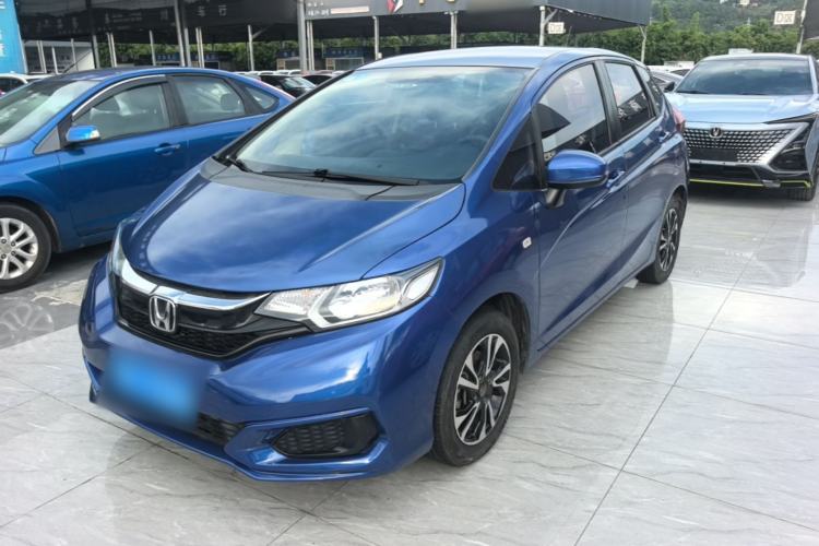 Used Honda Fit 2018 1.5L CVT Comfort Version Guazi used car, China used car export, Used car for sale, Used cars, Cheapest cars for sale