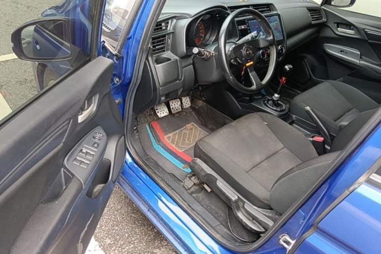 Used Honda Fit 2018 1.5L Manual Comfort Version Driver Seat