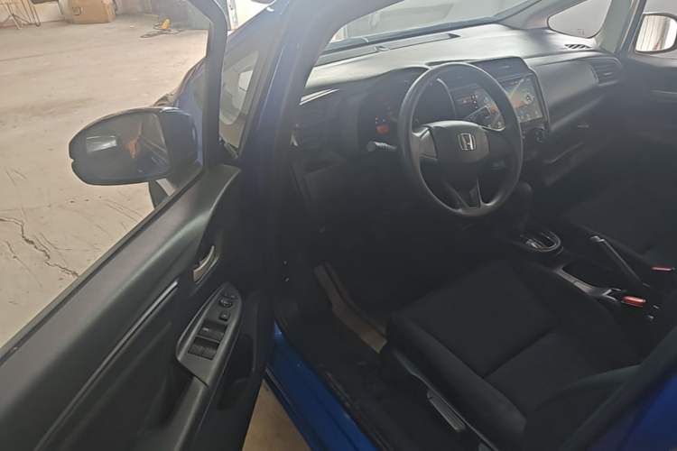 Used Honda Fit 2018 1.5L CVT Comfort Version Driver Seat