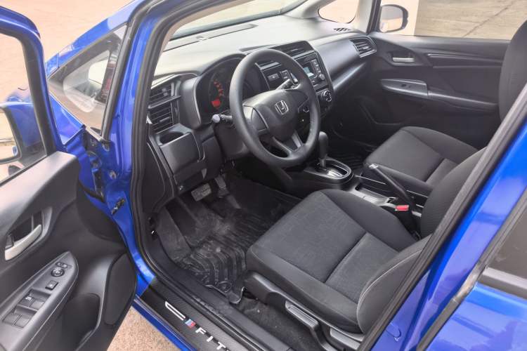 Used Honda Fit 2018 1.5L CVT Comfort Version Driver Seat