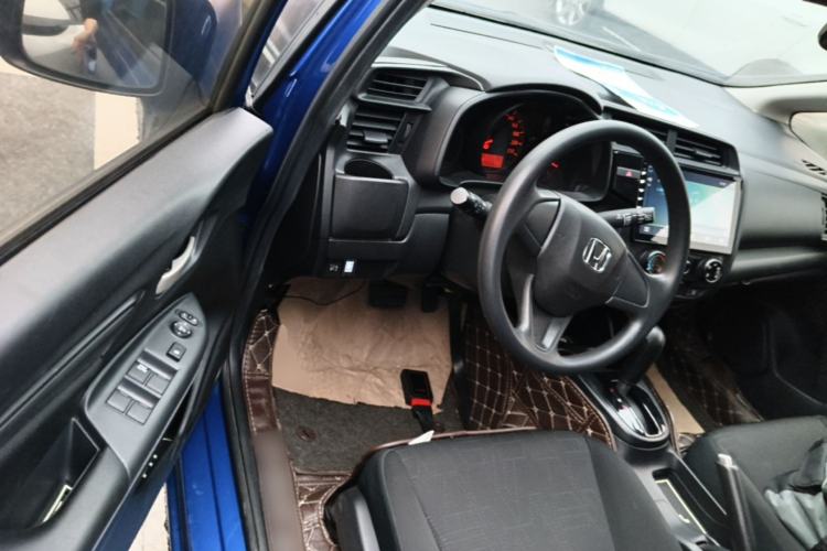 Used Honda Fit 2018 1.5L CVT Comfort Version Driver Seat