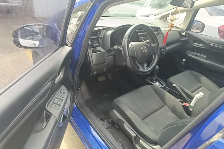 Used Honda Fit 2018 1.5L CVT Comfort Version Driver Seat