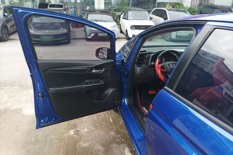 Used Honda Fit 2018 1.5L CVT Comfort Version Driver Seat