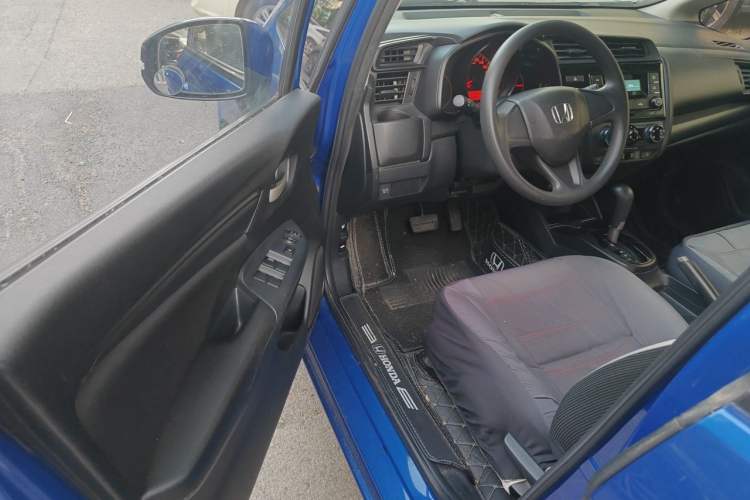 Used Honda Fit 2018 1.5L CVT Comfort Version Driver Seat