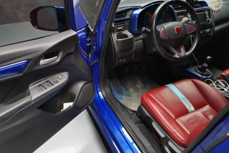 Used Honda Fit 2018 1.5L Manual Comfort Version Driver Seat