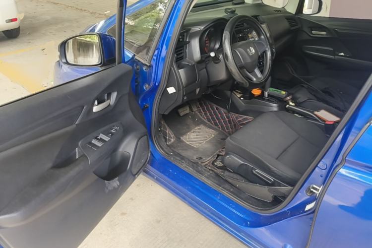Used Honda Fit 2018 1.5L CVT Comfort Version Driver Seat