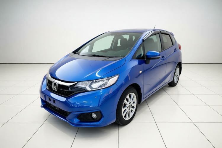 Gebrauchter Honda Fit 2018 1.5L CVT Comfort Sunroof Version Guazi used car, China used car export, Used car for sale, Used  cars, Cheapest cars for sale
