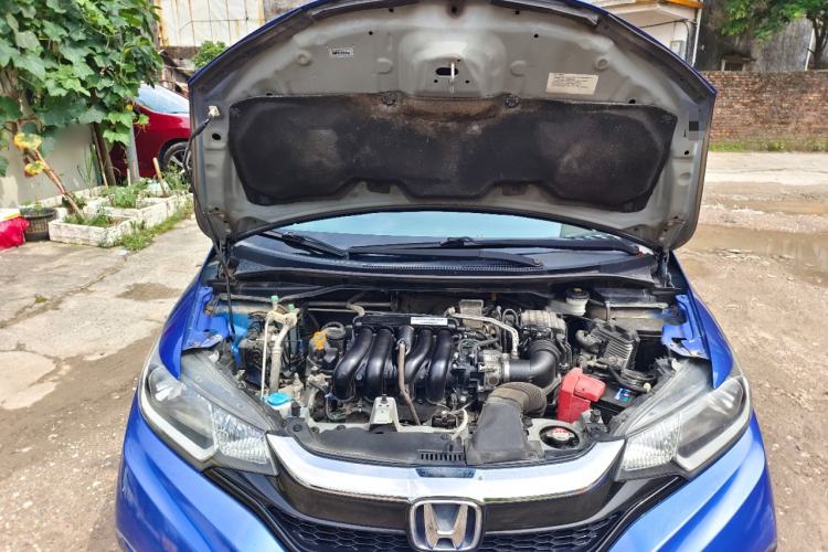 Used Honda Fit 2018 1.5L CVT Comfort Sunroof Version Engine Bay