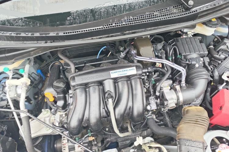 Used Honda Fit 2018 1.5L CVT Trendy Run+ Edition Engine Bay