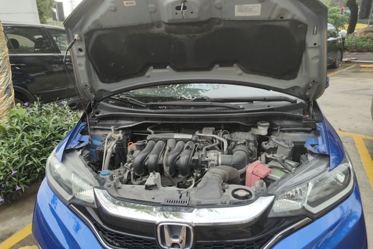 Used Honda Fit 2018 1.5L CVT Trendy Sports Edition Engine Bay