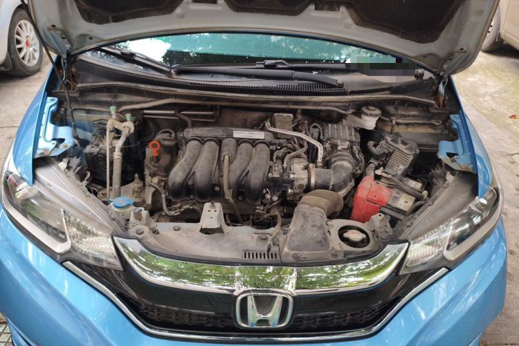 Used Honda Fit 2018 1.5L CVT Trendy Run+ Edition Engine Bay