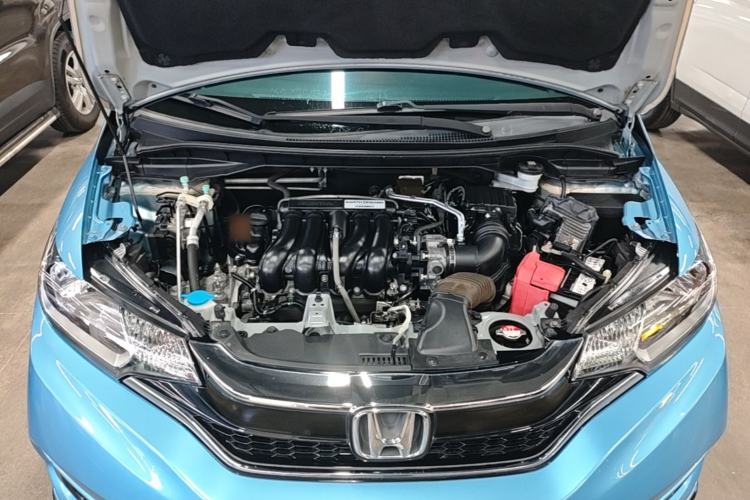 Used Honda Fit 2018 1.5L CVT Trendy Sports Edition Engine Bay