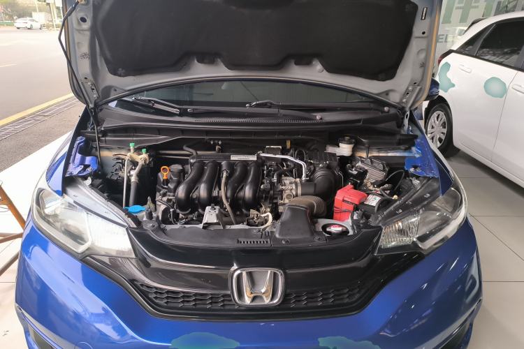 Used Honda Fit 2018 1.5L CVT Comfort Version Engine Bay