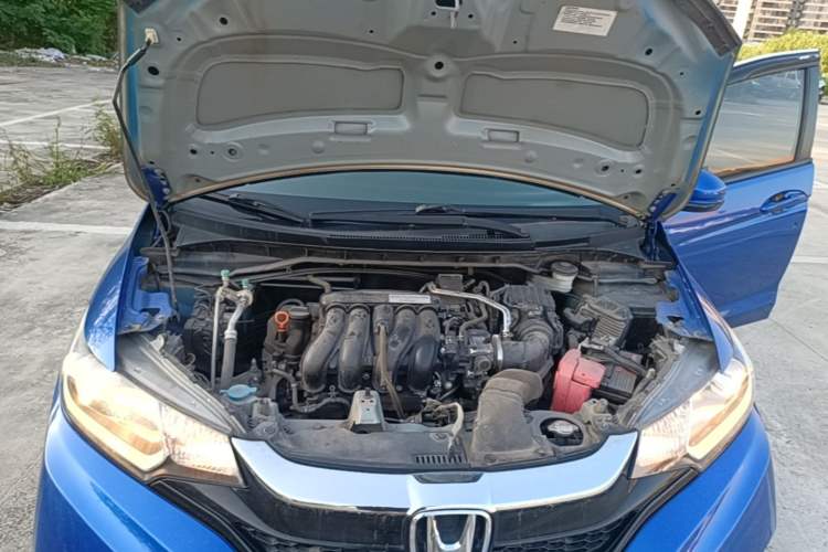 Used Honda Fit 2018 1.5L CVT Comfort Sunroof Version Engine Bay