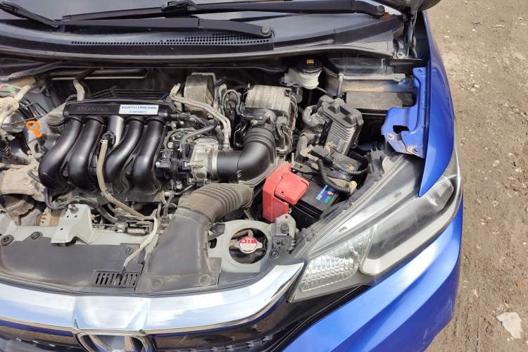 Used Honda Fit 2018 1.5L CVT Comfort Sunroof Version Engine Bay Left
