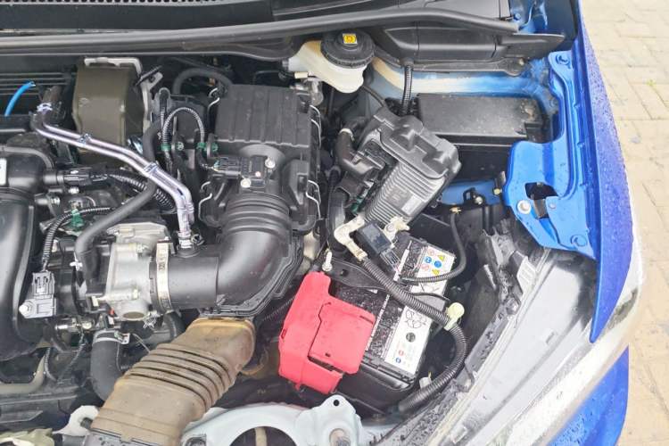 Used Honda Fit 2018 1.5L CVT Trendy Run+ Edition Engine Bay Left