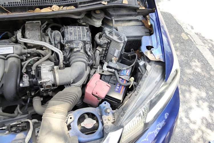 Used Honda Fit 2018 1.5L CVT Comfort Version Engine Bay Left