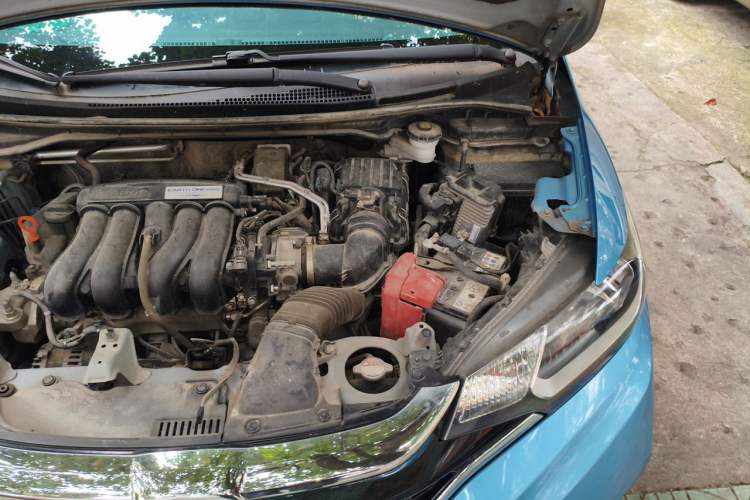 Used Honda Fit 2018 1.5L CVT Trendy Run+ Edition Engine Bay Left