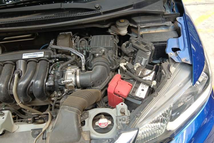 Used Honda Fit 2018 1.5L CVT Comfort Version Engine Bay Left