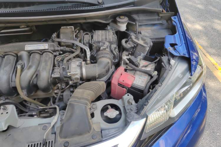 Used Honda Fit 2018 1.5L CVT Comfort Version Engine Bay Left