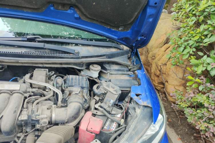 Used Honda Fit 2018 1.5L CVT Comfort Version Engine Bay Left