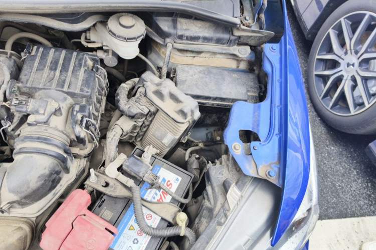 Used Honda Fit 2018 1.5L CVT Comfort Version Engine Bay Left