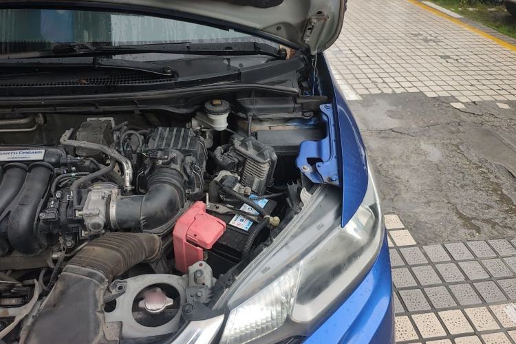 Used Honda Fit 2018 1.5L CVT Comfort Version Engine Bay Left
