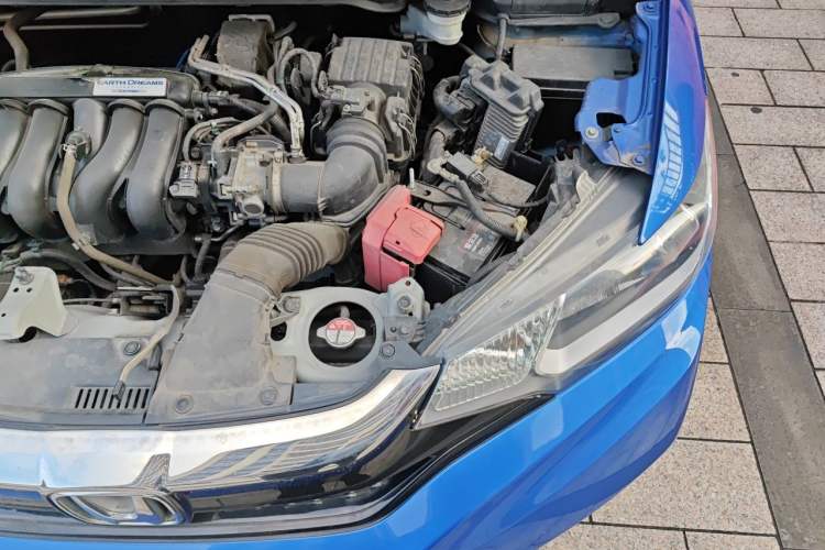 Used Honda Fit 2018 1.5L CVT Comfort Version Engine Bay Left