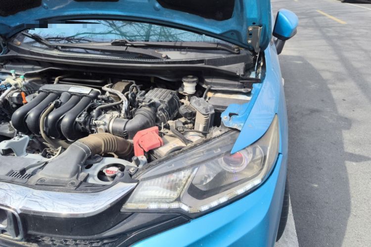 Used Honda Fit 2018 1.5L CVT Trendy Run+ Edition Engine Bay Left