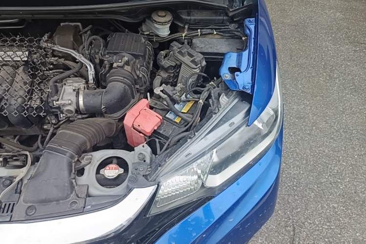 Used Honda Fit 2018 1.5L CVT Comfort Sunroof Version Engine Bay Left