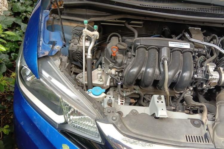 Used Honda Fit 2018 1.5L CVT Comfort Version Engine Bay Right