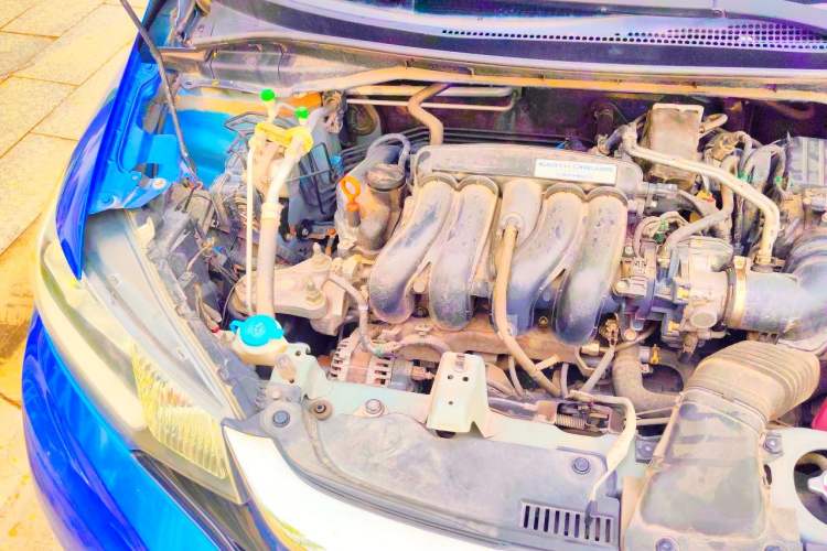Used Honda Fit 2018 1.5L CVT Comfort Sunroof Version Engine Bay Right