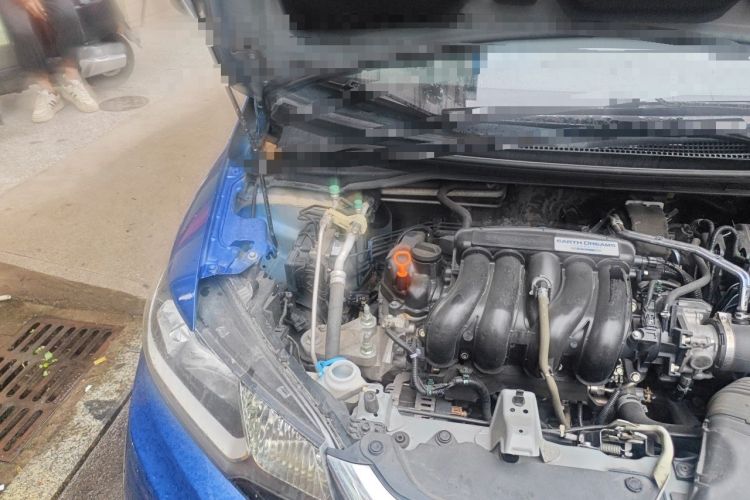 Used Honda Fit 2018 1.5L CVT Comfort Version Engine Bay Right