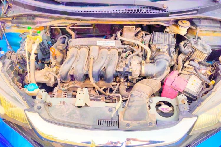 Used Honda Fit 2018 1.5L CVT Comfort Sunroof Version Engine Bay
