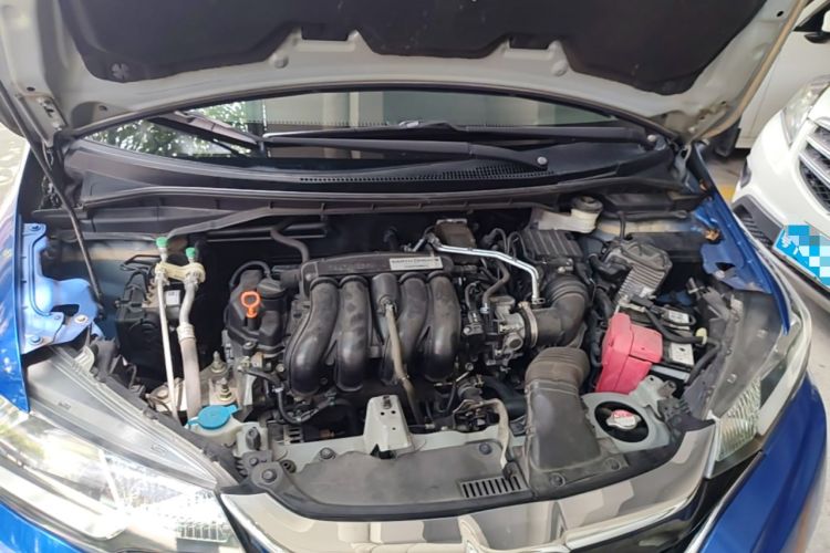Used Honda Fit 2018 1.5L CVT Trendy Sports Edition Engine Bay