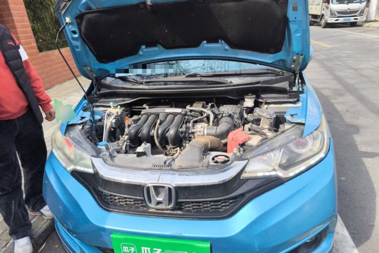 Used Honda Fit 2018 1.5L CVT Trendy Run+ Edition Engine Bay