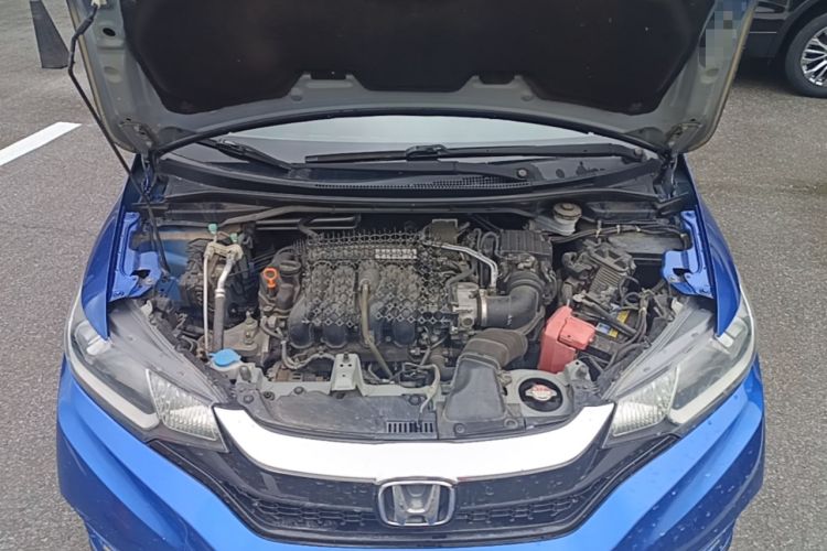 Used Honda Fit 2018 1.5L CVT Comfort Sunroof Version Engine Bay