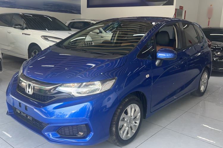 Used Honda Fit 2018 1.5L CVT Comfort Sunroof Version Exterior 1