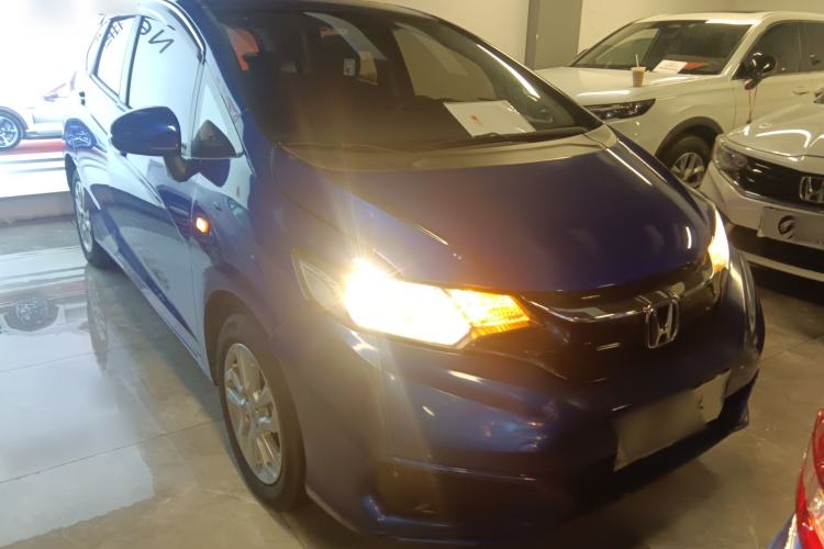 Used Honda Fit 2018 1.5L CVT Comfort Sunroof Version Exterior 1