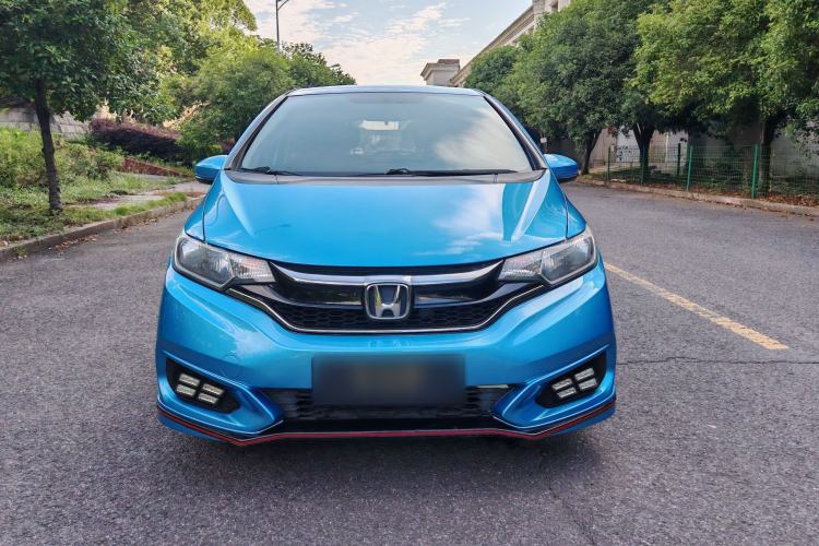 Used Honda Fit 2018 1.5L CVT Trendy Run+ Edition Exterior 1