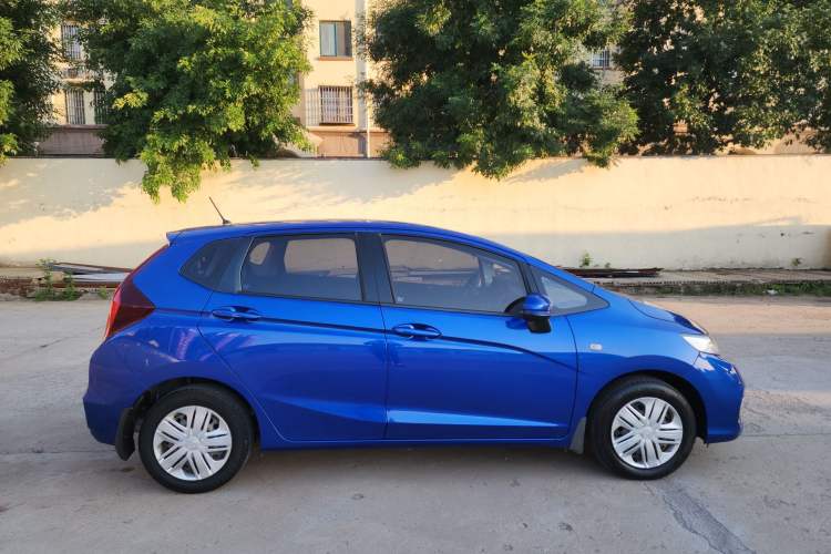 Used Honda Fit 2018 1.5L CVT Comfort Version Exterior 2