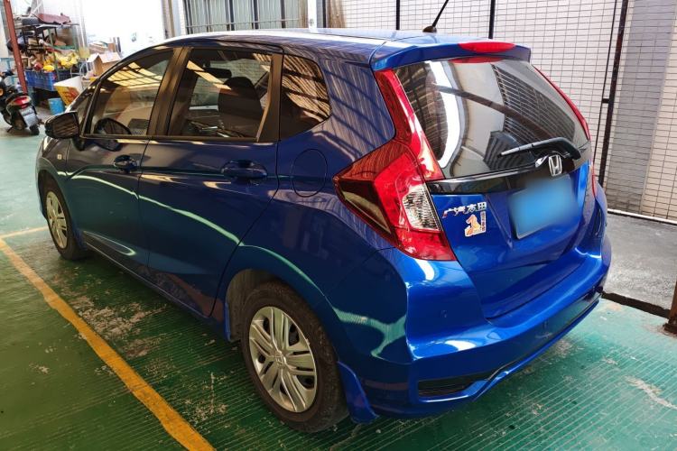 Used Honda Fit 2018 1.5L CVT Comfort Version Exterior 2