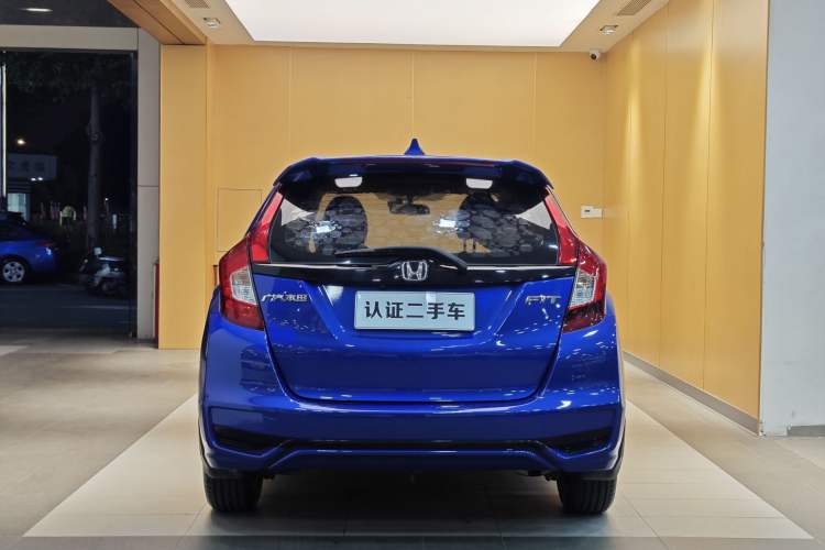 Used Honda Fit 2018 1.5L CVT Comfort Version Exterior 2