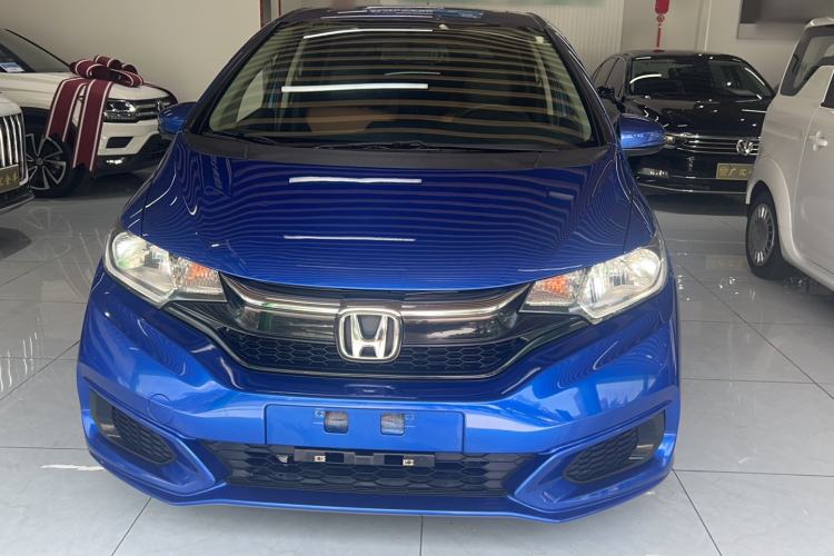 Used Honda Fit 2018 1.5L CVT Comfort Sunroof Version Exterior 2