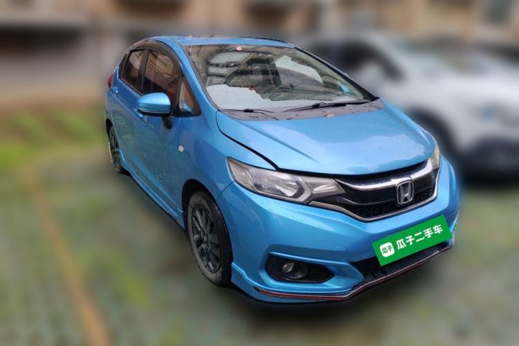 Used Honda Fit 2018 1.5L CVT Trendy Run+ Edition Exterior 2