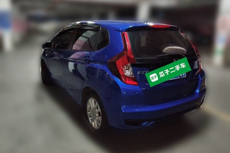 Used Honda Fit 2018 1.5L CVT Comfort Sunroof Version Exterior 3